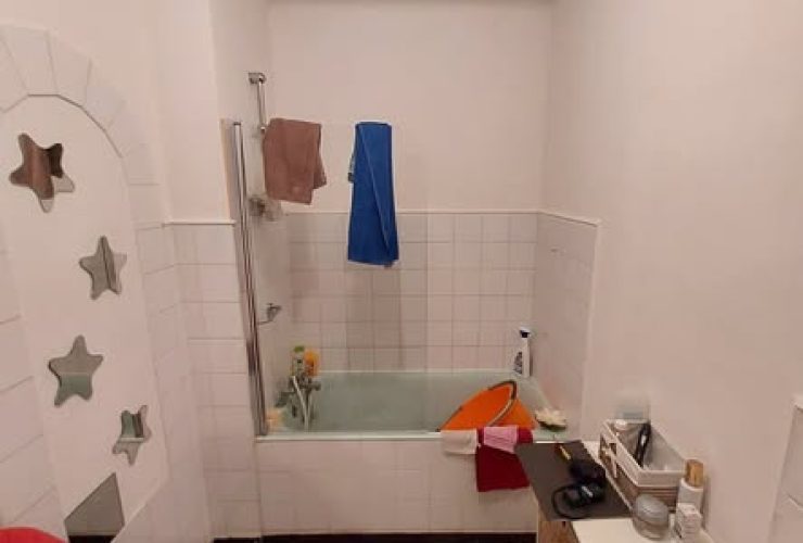Passage d'une baignoire à une douche avant
